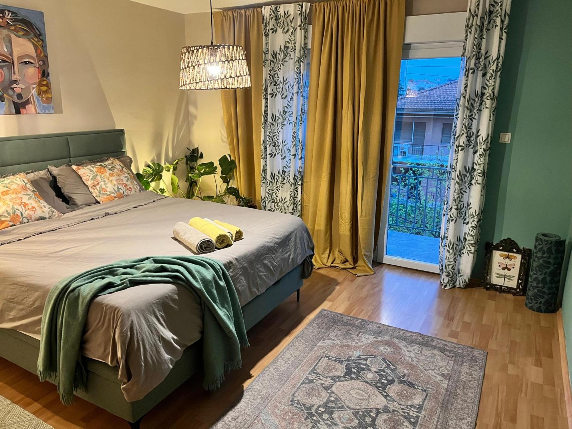 Veronika's House Apartment *